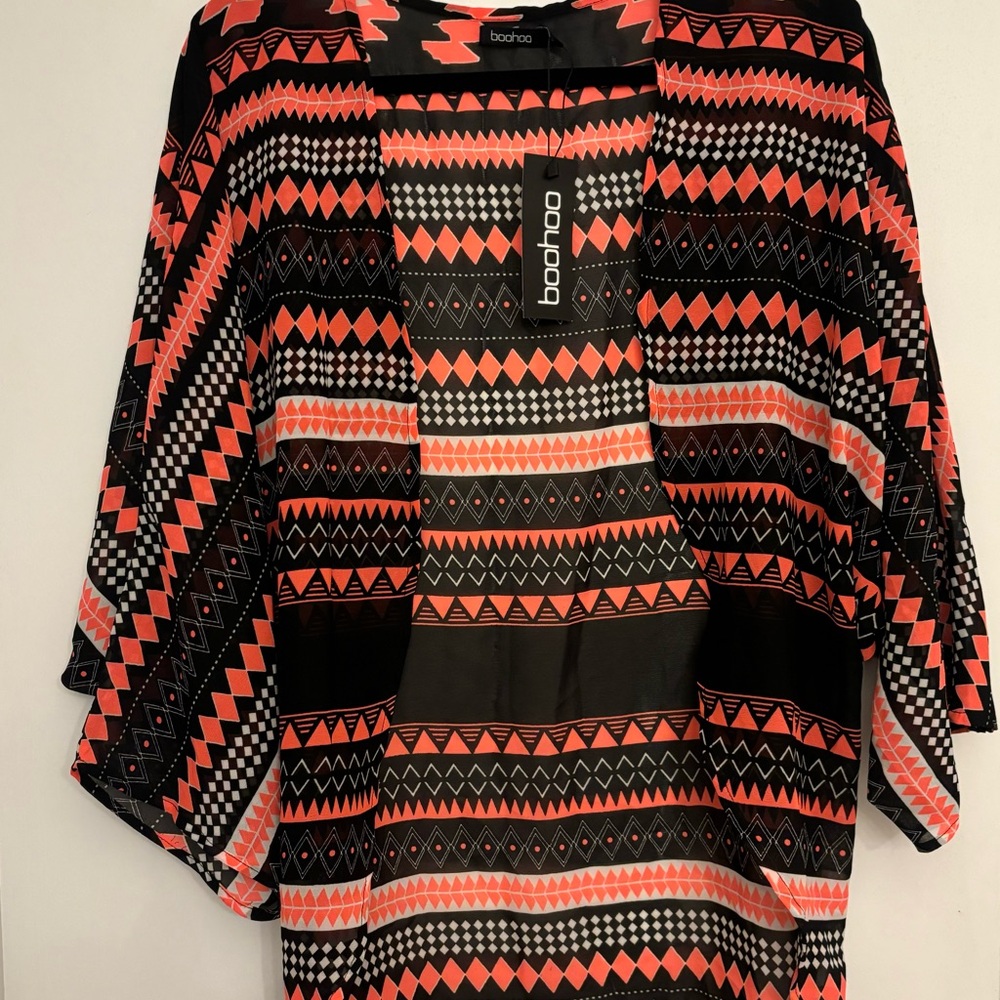 Boohoo Black and Orange Geometric Kimono